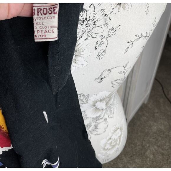 Gypsy Rose Bohemian One World Safari Animals Black Scarf Shawl - Picture 3 of 8